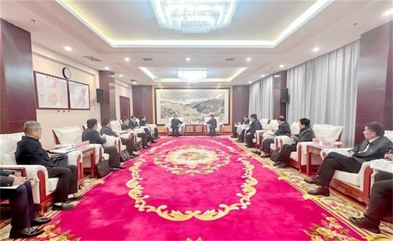 陕煤集团与榆林市政府举行座谈会