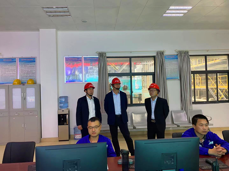 公司副总经理刘新成带队到福建科维公司进行工程验收并指导工作配图2.png