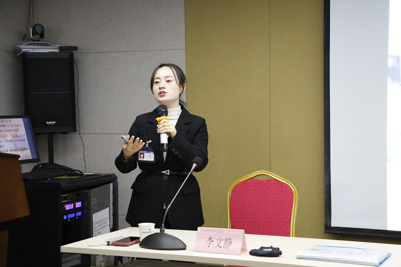 新型能源公司工会开展暖心送健康活动1.JPG