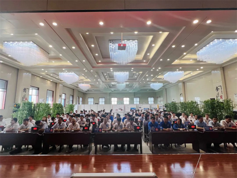 新型能源公司举办“学法规、抓落实、强管理”安全生产普法知识竞赛活动-2.jpg