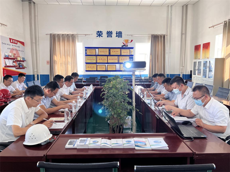柠条塔矿业公司机电维修中心到神木分公司曹家滩项目参观交流-1.png