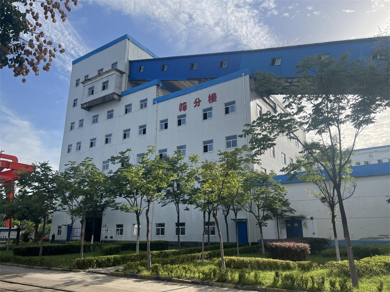 厂区穿“新衣”换新颜，选煤公司小庄选煤厂刷出靓丽风景线-2.png