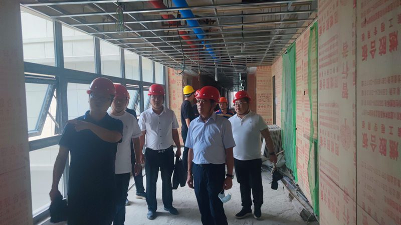 新型能源公司检查组深入北京公司在建项目开展安全生产督导检查-1.png