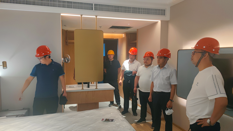 新型能源公司检查组深入北京公司在建项目开展安全生产督导检查-2.png