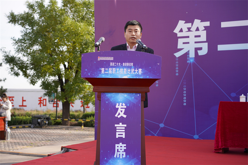 裁判员代表宣誓.jpg