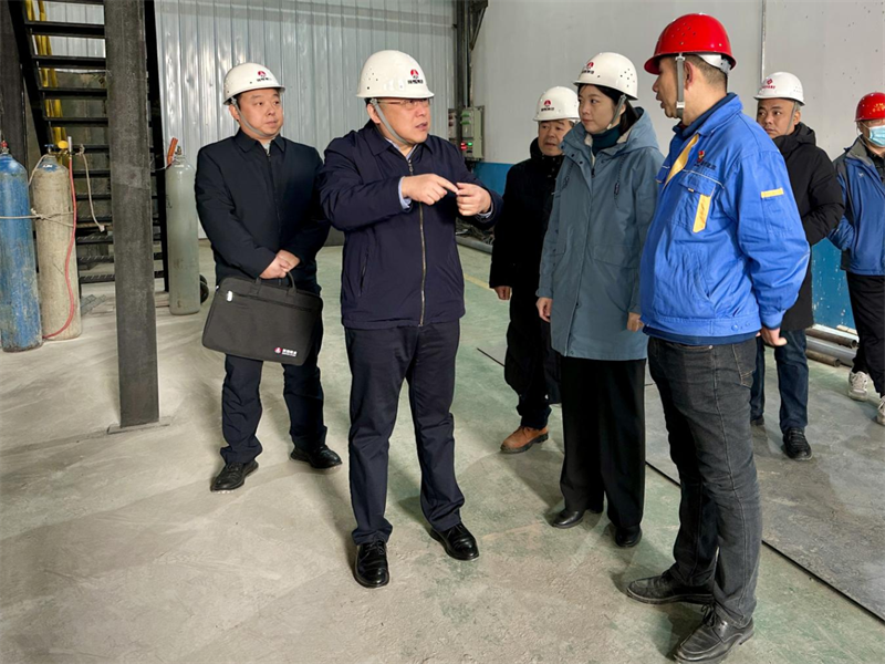 徐国强到咸阳公司检查指导元旦期间安全生产工作2.png